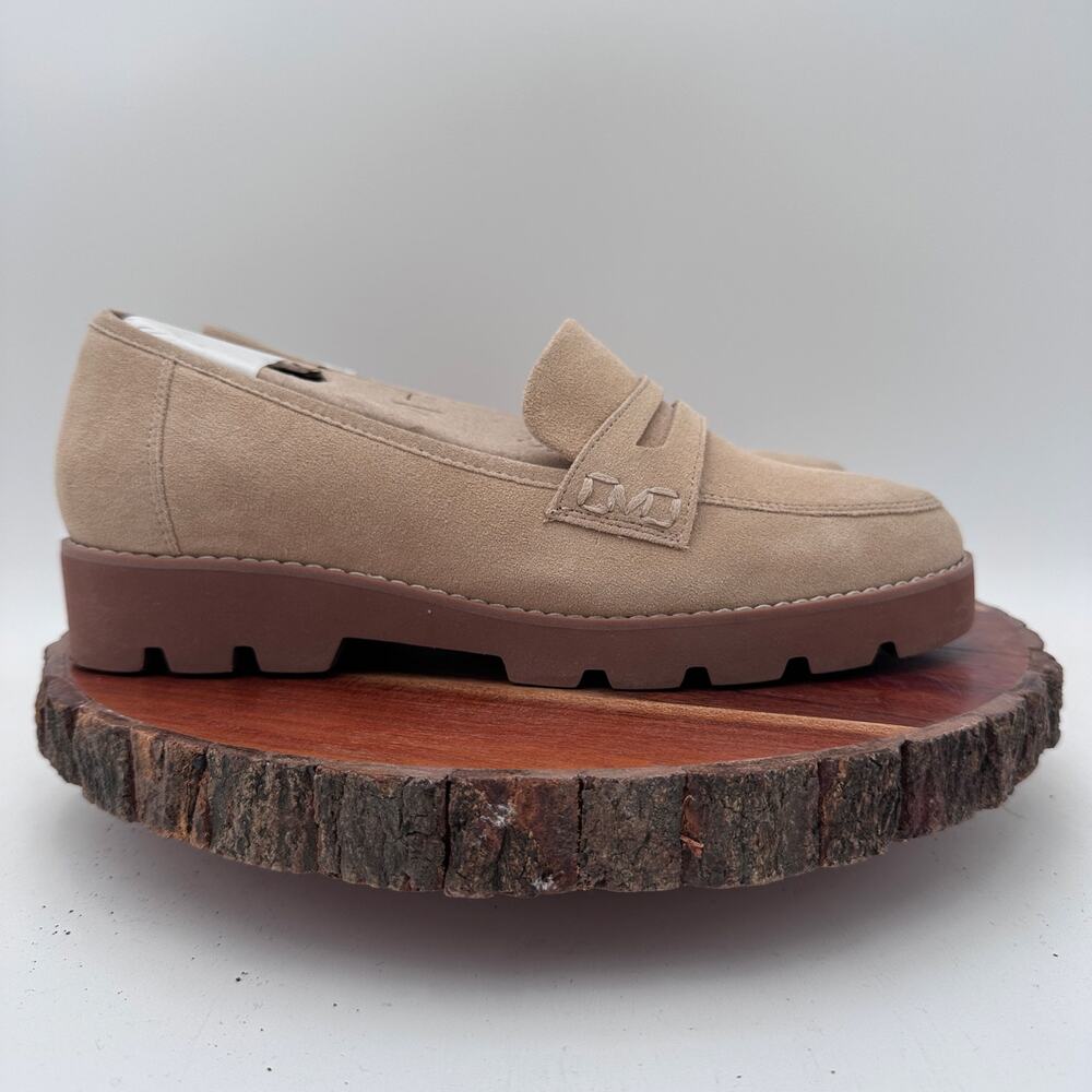 NWOB Vionic Cheryl ll Suede Loafer Sand Size 7.5 Wide Comfort Arch MSRP 150